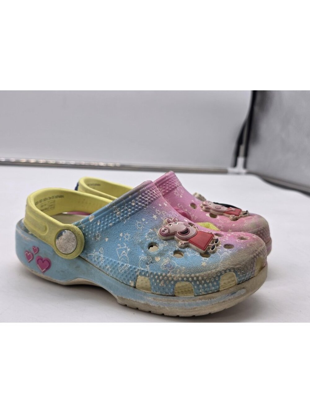 Crocs Peppa Pig Clog Shoes Kids Size 10 Multicolor Slip On Sandals Damage Stains